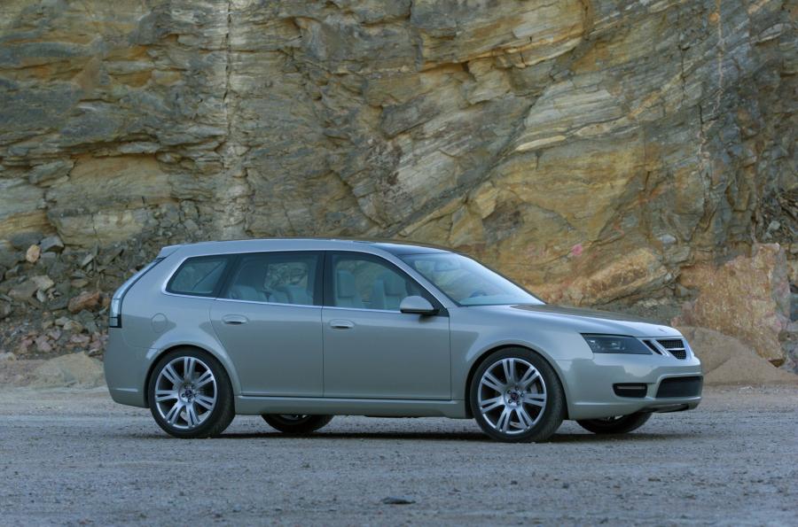  Saab Sport Hatch 2003 года  (фото 5 из 24)